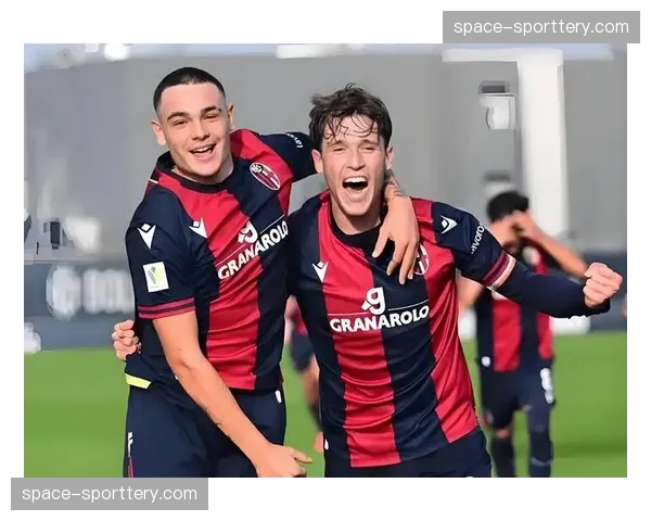 卡利亚里绝杀后，主场球迷疯狂庆祝保级关键胜利